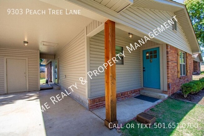 Building Photo - 9303 Peach Tree Ln