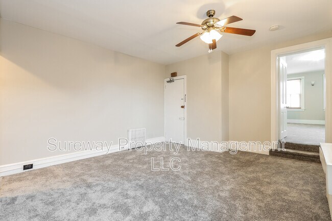 Building Photo - 212 E Broad St