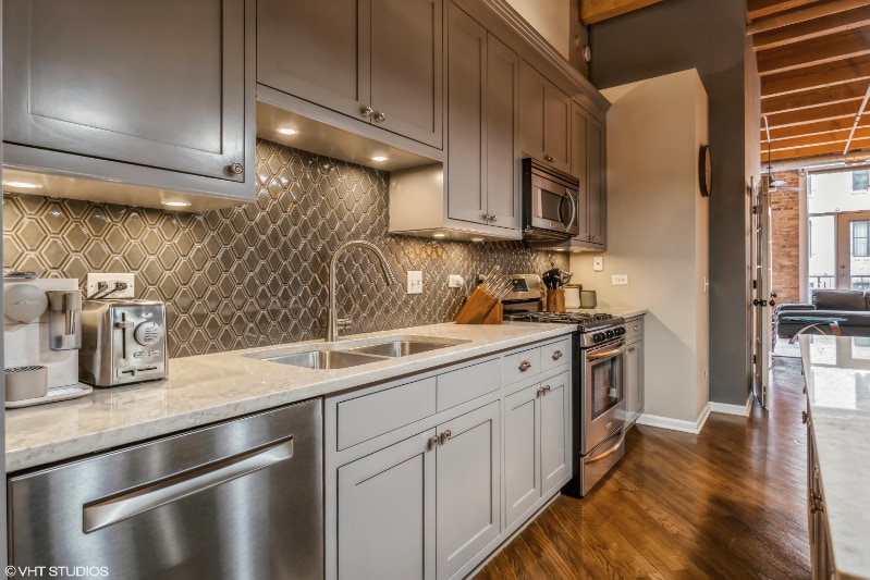 Building Photo - 616 W Fulton St