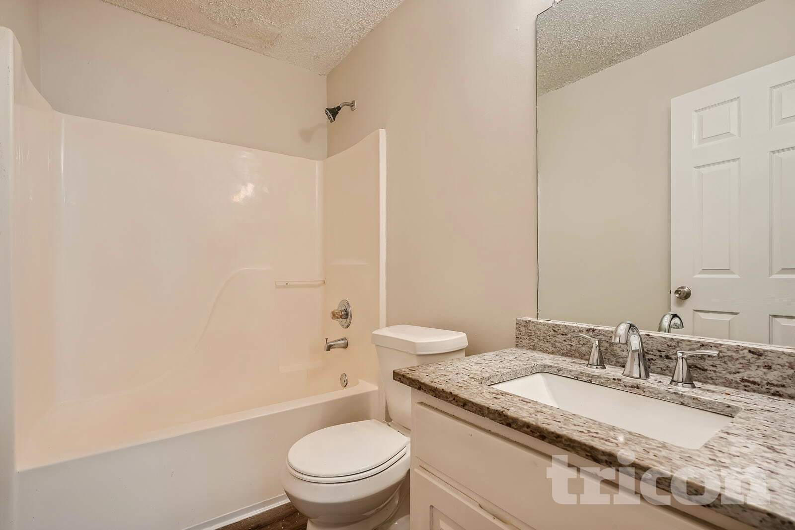 Building Photo - 4875 Larkspur Ln