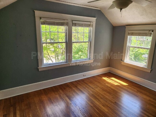 Building Photo - 39 Westover Dr