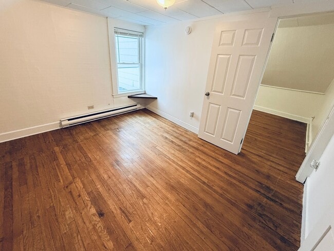 Building Photo - 53 Pike St