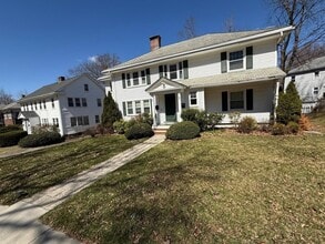 Building Photo - 66 Westchester Rd