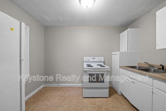 Building Photo - 1525 Ferrel Street