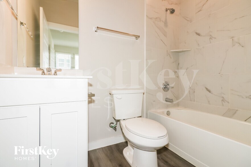 Building Photo - 18436 Idyllic Aly