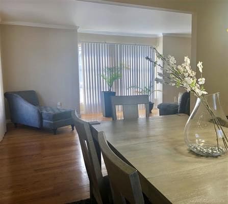 Building Photo - 27221 Arlington Dr