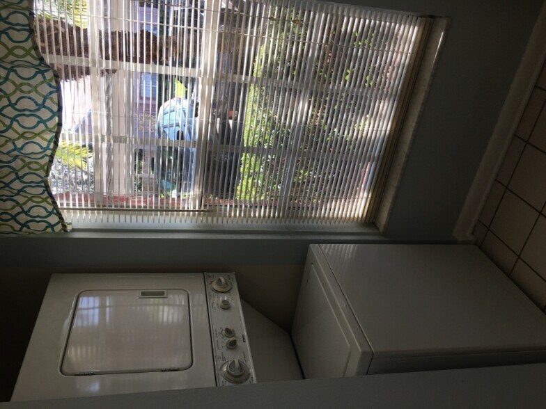 Building Photo - 6509 Spring Flower Dr