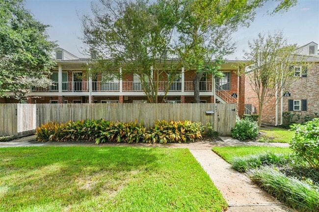 Building Photo - 847 Wax Myrtle Ln
