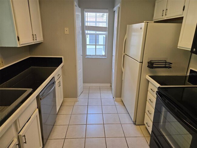 Building Photo - 1149 Exceller Ct