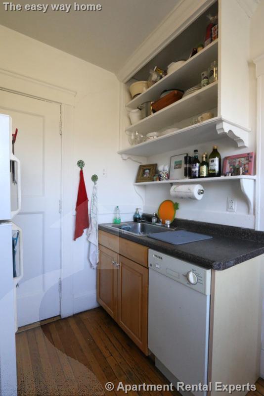 Building Photo - 99 Hancock St