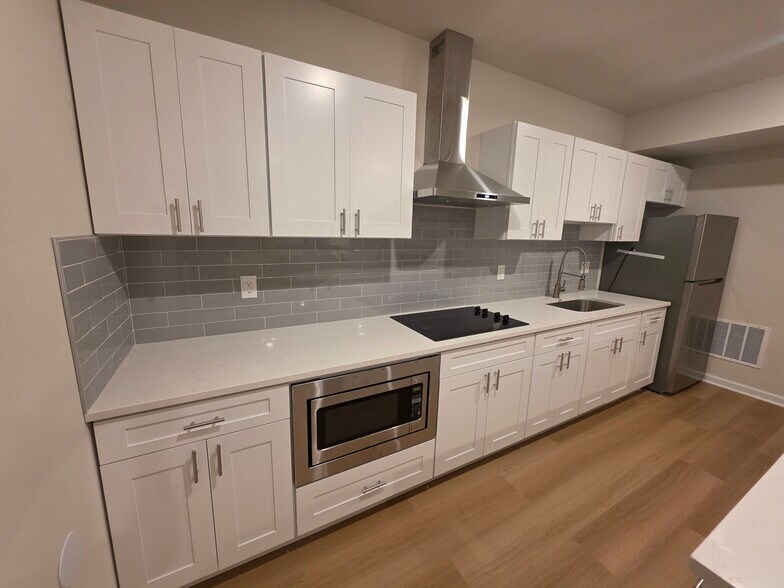 Building Photo - 9902 Obin Ln