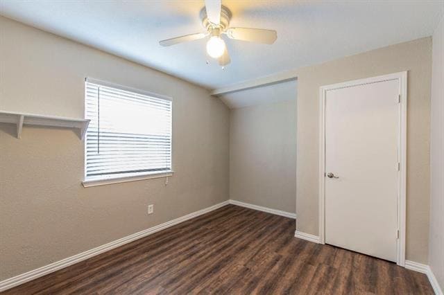 Building Photo - 1213 Wyndham Dr