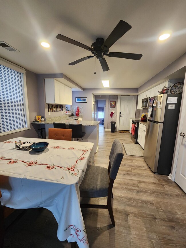 Building Photo - 24 N Baton Rouge Ave