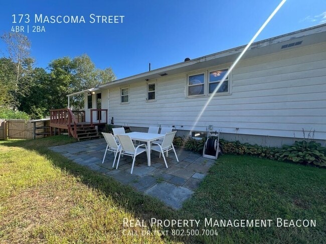 Building Photo - 173 Mascoma St