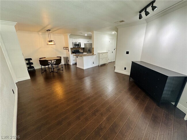 Building Photo - 2200 S Fort Apache Rd