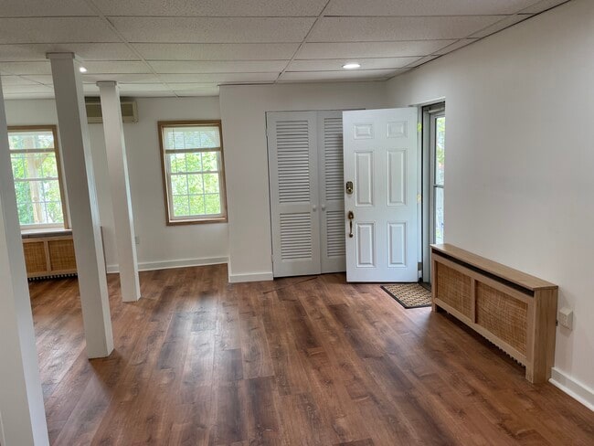 Building Photo - 113 Hudson Ter