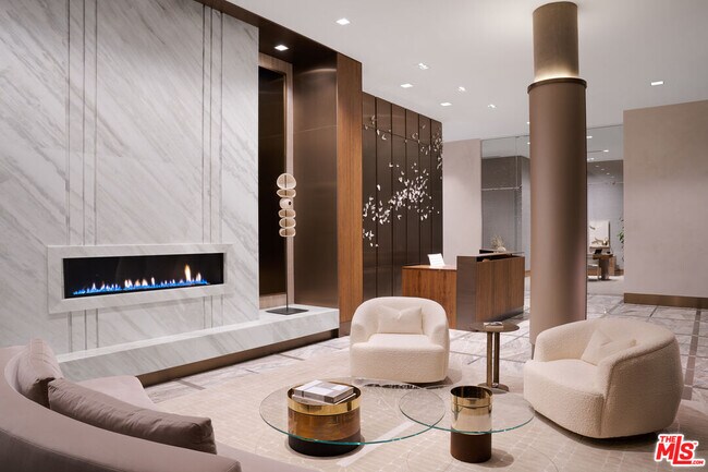 Building Photo - 525 Olive St