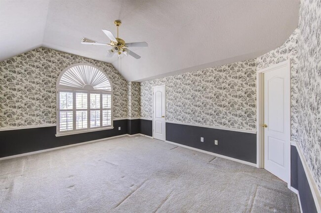 Building Photo - 19230 Canyon Bay Dr