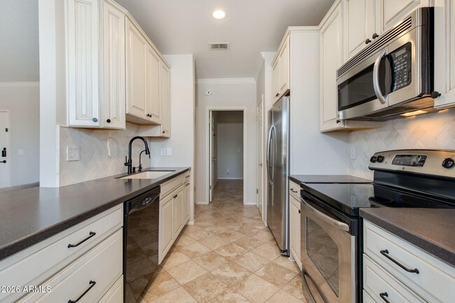 Building Photo - 7009 E Acoma Dr