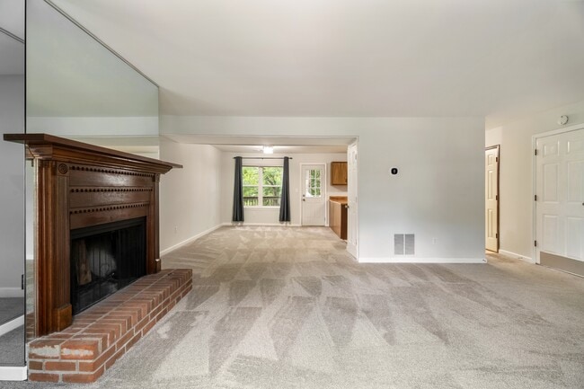 Building Photo - 5285 Afton Way