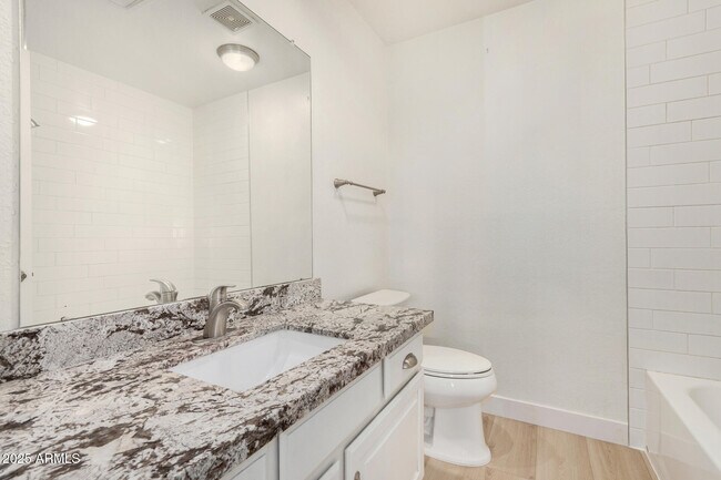 Building Photo - 7139 W McRae Way