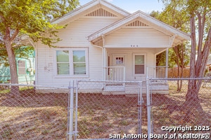 Primary Photo - 940 SW 36th St