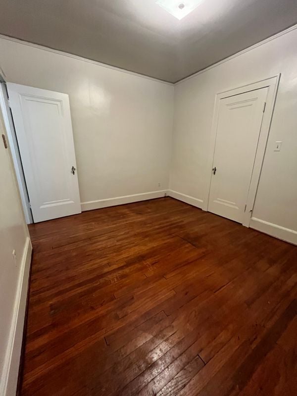 Building Photo - 1258 Lakepointe St