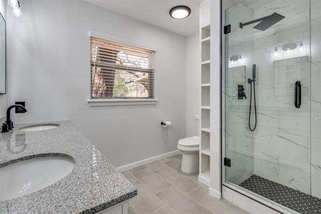 Building Photo - 1919 Betsy Ln