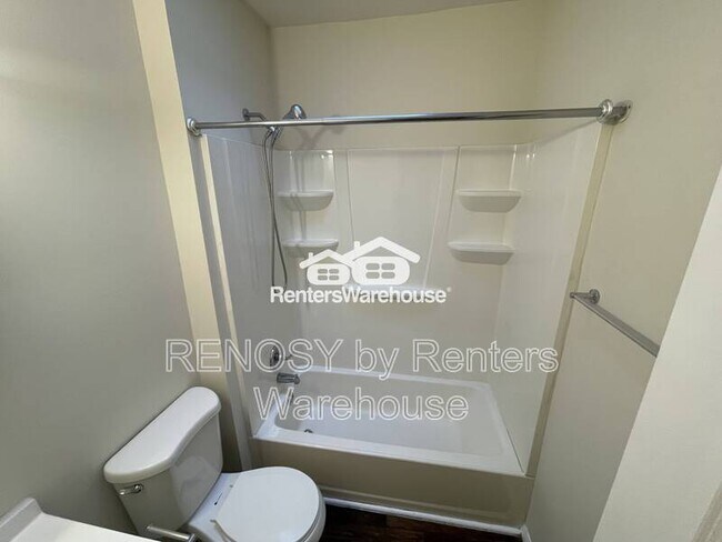 Building Photo - 2855 W Cold Spring Ln