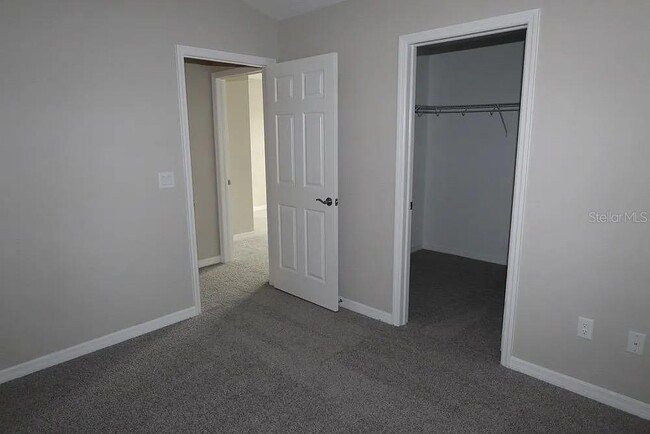 Building Photo - 29897 Southwell Ln