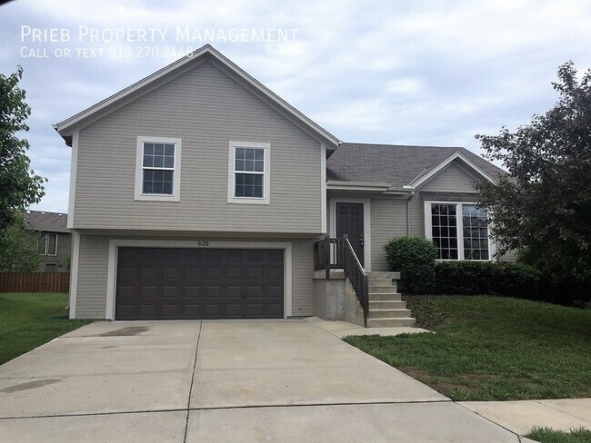 Building Photo - Fountain Gate Village Single-Family Homes ...