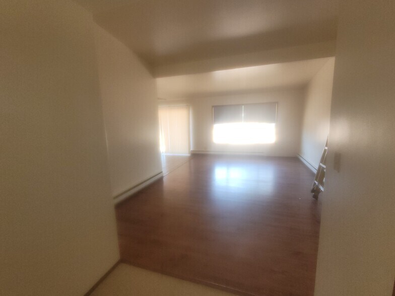 Building Photo - 9041 Forrestal Ln