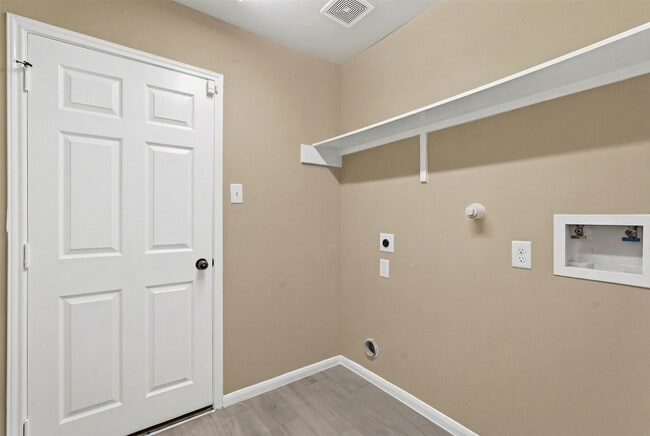 Building Photo - 2918 Mustang Meadow Ln