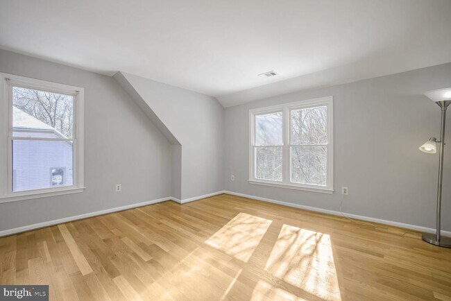 Building Photo - 11620 Piney Spring Ln