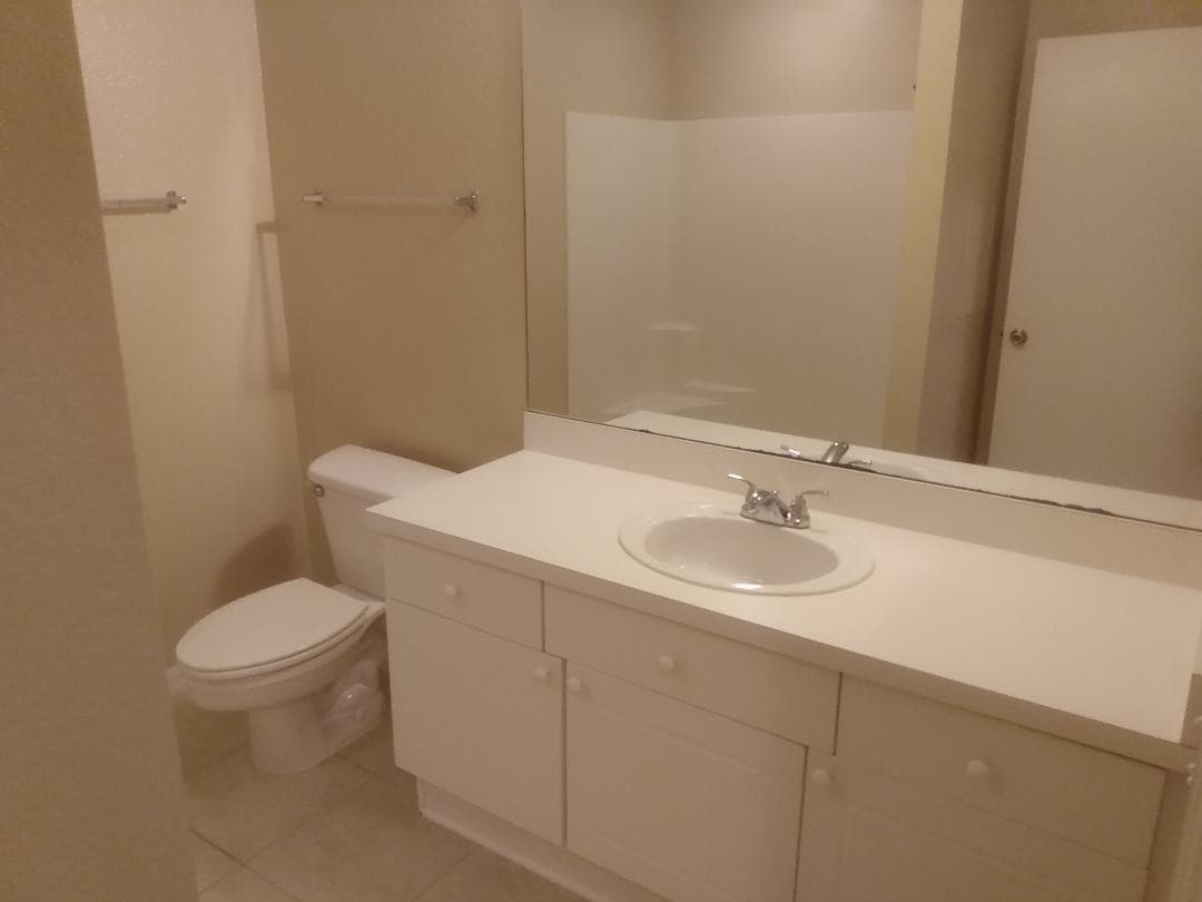 Building Photo - 7446 Pond Cir