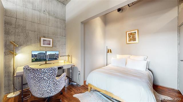 Building Photo - 2000 Little Raven St