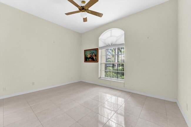 Building Photo - 2531 Coakley Pt