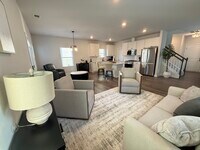 Building Photo - 4045 Grommet Ct