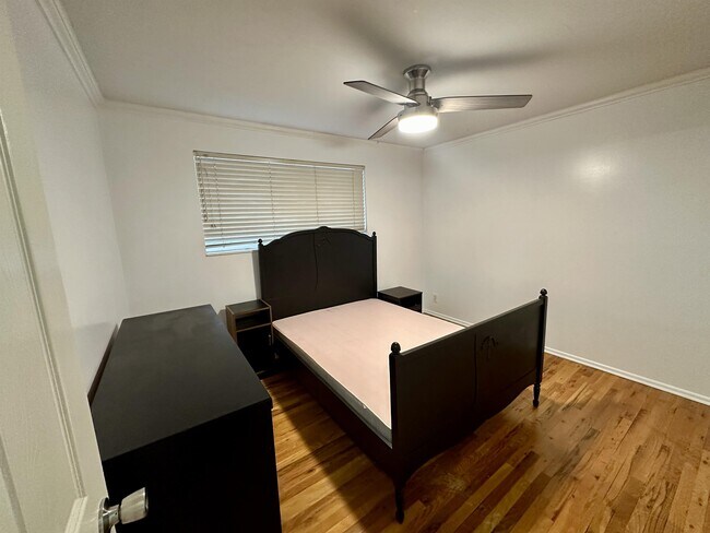 Building Photo - 3560 S Cochise Dr