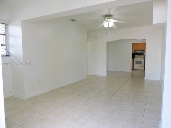 Building Photo - 3134 SW 25th Ter