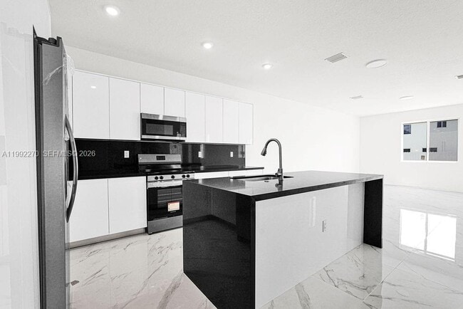 Building Photo - 22431 SW 125th Ave