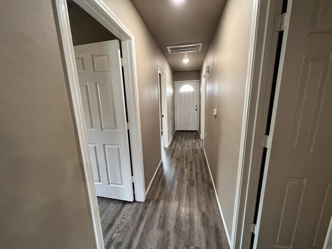 Building Photo - 2911 Cornell St