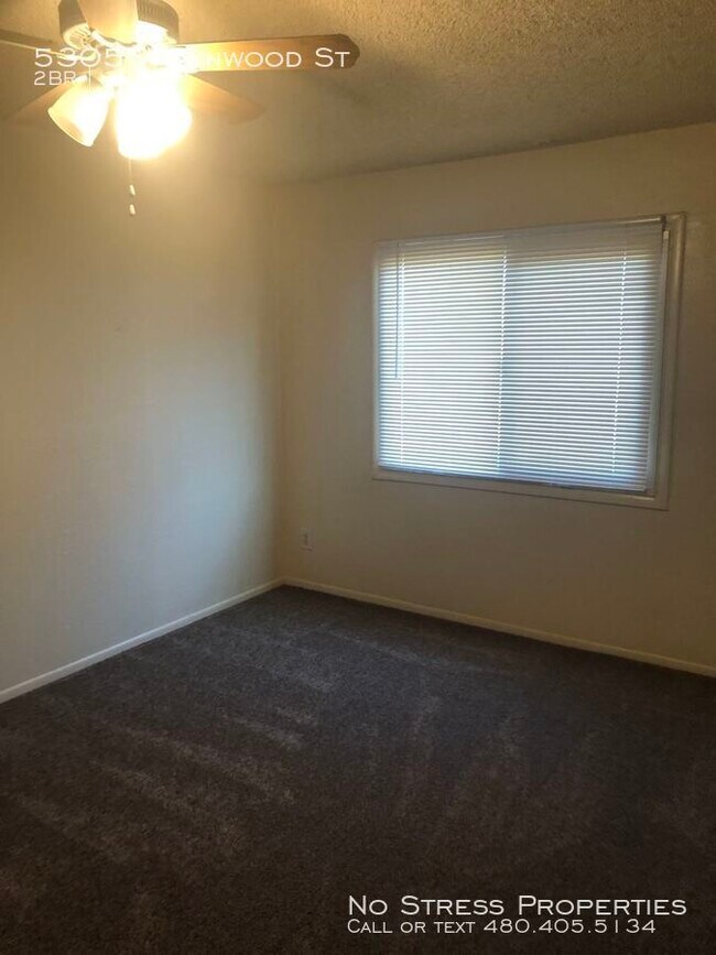Building Photo - 2 Bedroom Town Home at 53rd Ave and McDowell!
