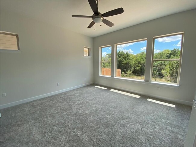 Building Photo - 5820 Harper Park Dr