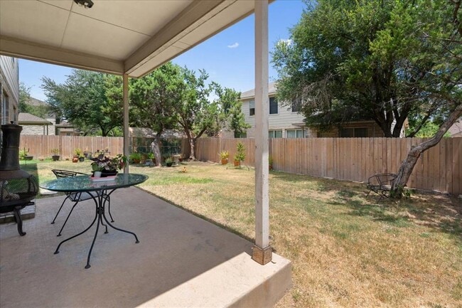 Building Photo - 2302 Wheaton Trail