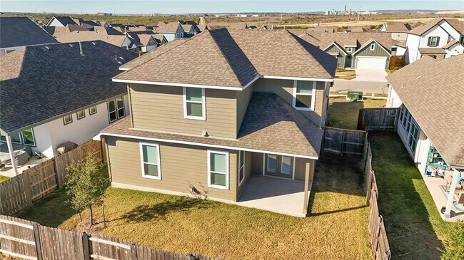Building Photo - 217 Snowbell St