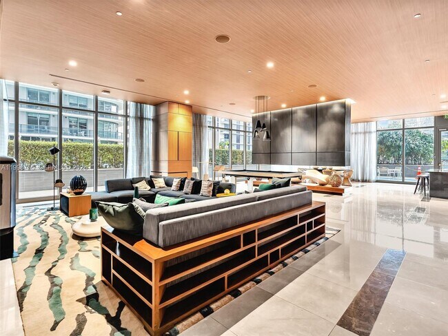 Building Photo - 45 SW 9th St