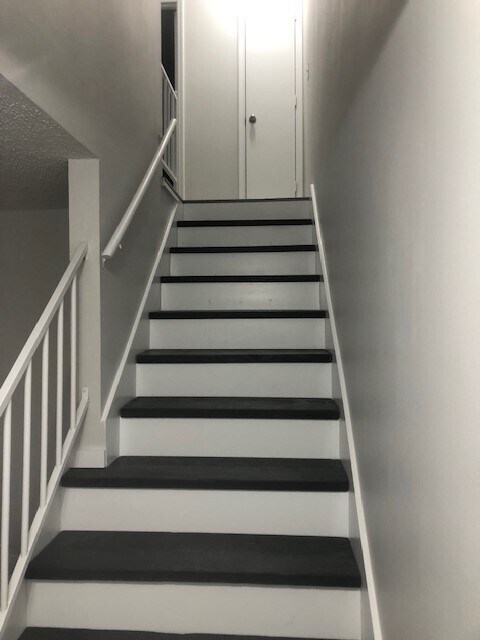 Building Photo - 4926 brighton ln