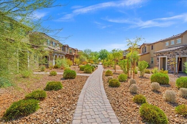 Building Photo - Fabulous Home!