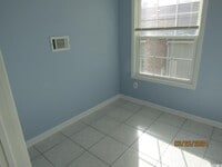 Building Photo - 4304 Beverly Ct